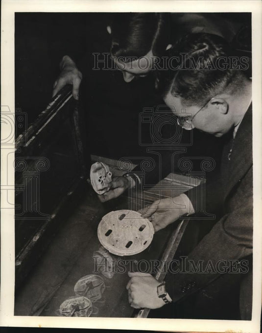 1939 Press Photo of salt spray weather box or refrigerator testing. - nee34395 - Historic Images