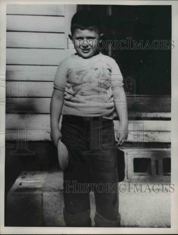 1952 Press Photo of Alfred Butch Palumbo Jr. who died of Polio. - nee35608 - Historic Images