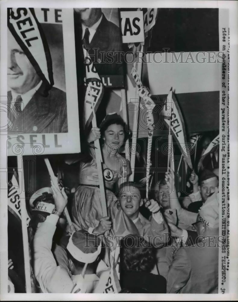 1938 Press Photo Russell Demonstration - nee38182 - Historic Images