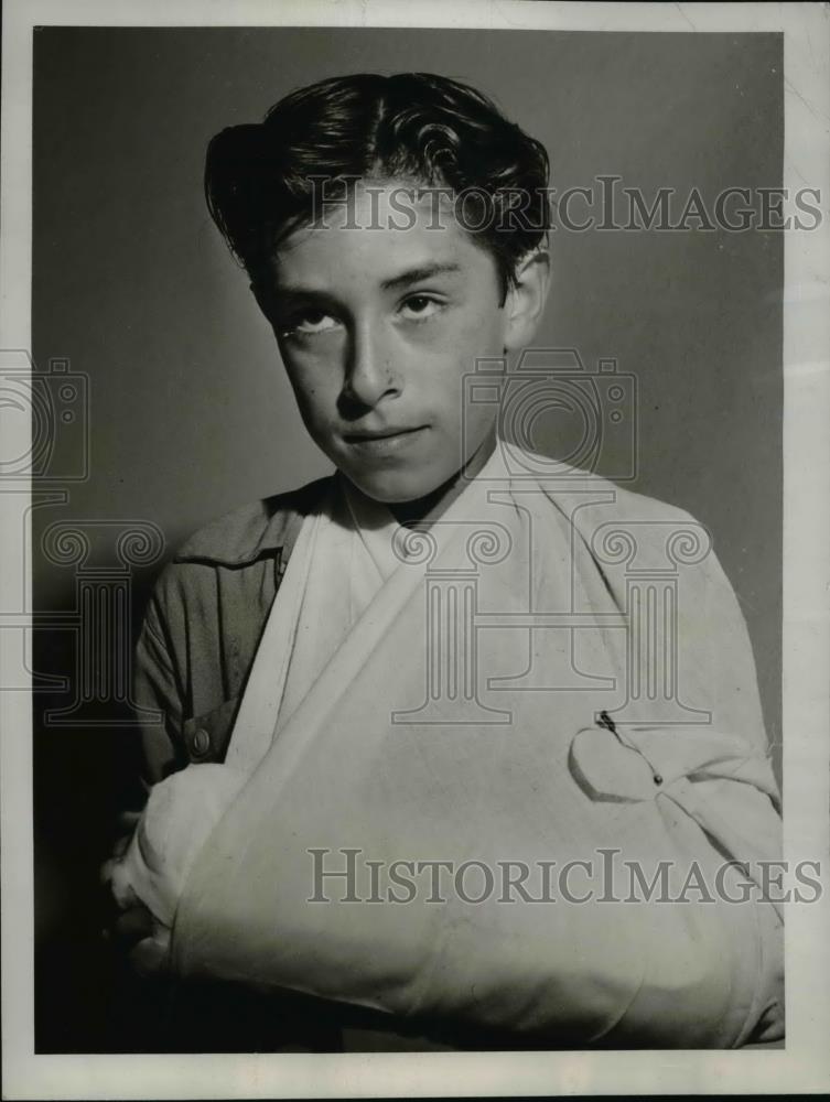 1947 Press Photo Gilbert Rogers run Down While Riding Bicycle - nee29466 - Historic Images