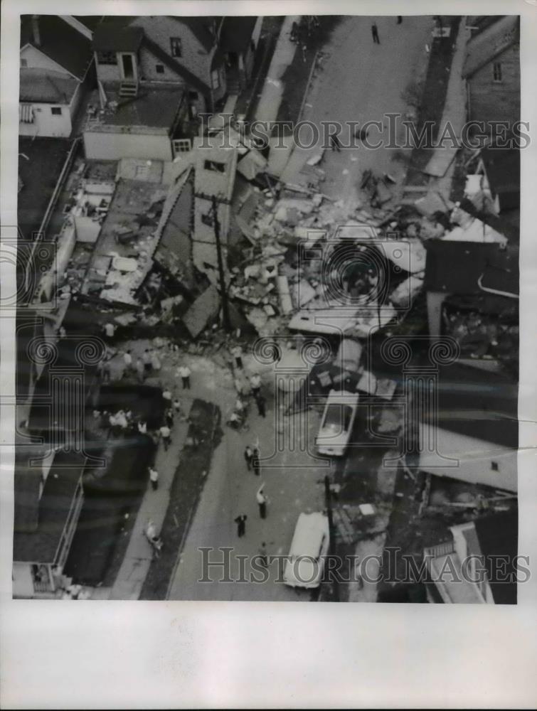 1966 Press Photo Winds Up to 70 MPH Destroyed Home in Cleveland Ohio - nee29484 - Historic Images