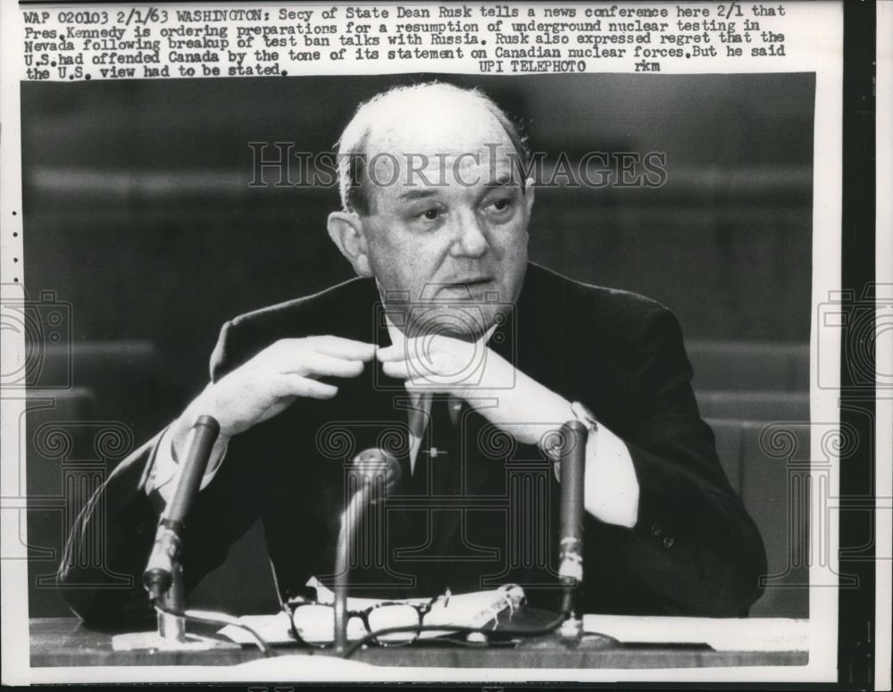 1963 Press Photo Dean Rusk news conference on underground nuclear testing - Historic Images