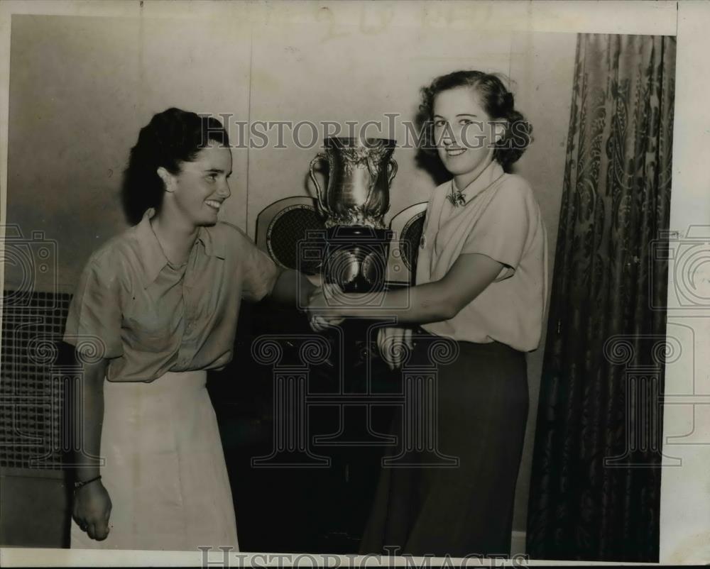 1939 Press Photo Lairth Larosoaros and Ellinar Wilhians - nee24573 - Historic Images