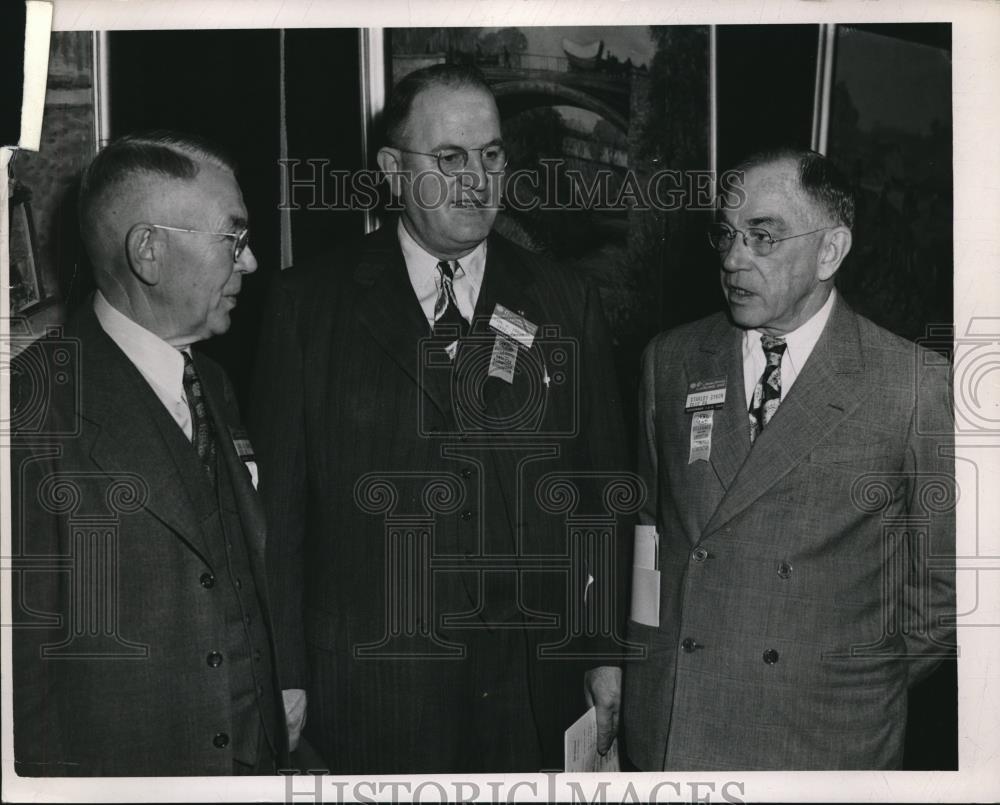 1949 Press Photo EM Evans CJ Donar Stanl;ey Byron - nee27396 - Historic Images