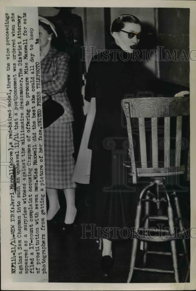 1952 Press Photo Jerri Maxwell, red haired model - Historic Images