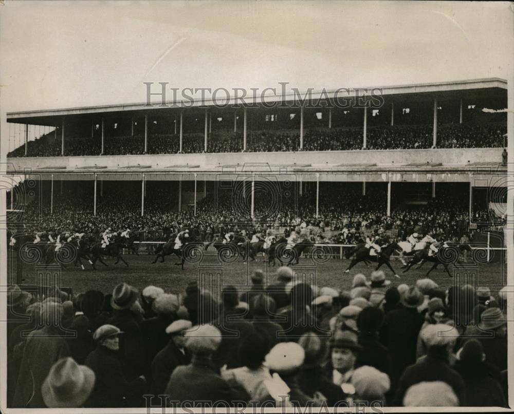 1929 Press Photo Cambridgeshire Handicap won by Double Life - nes27966 - Historic Images