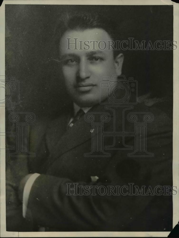 1925 Press Photo Martis Mortis, one of the best jeweler of Williamsburg district - Historic Images