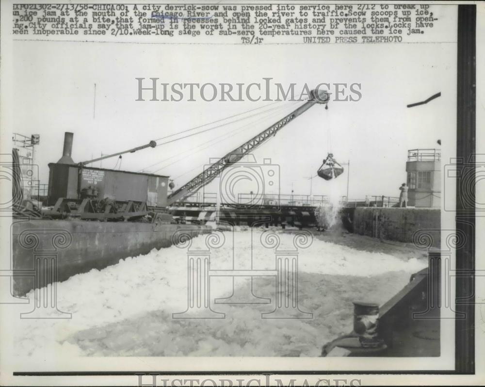 1958 Press Photo Chicago Illinois, ice jam at Chicago River - Historic Images