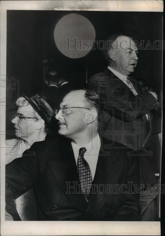1950 Press Photo Owen Lattimore & Wife at Senate Hearing - Historic Images