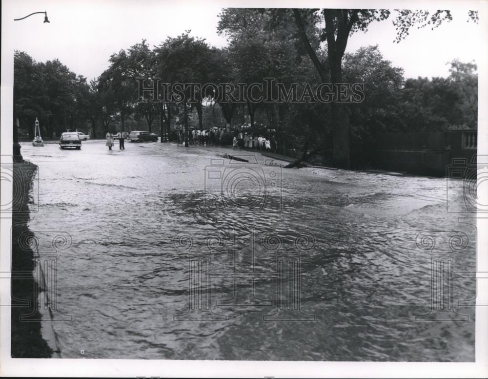 1959 Press Photo Flood Waters Cover Cleveland Street - Historic Images