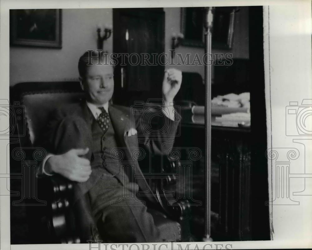 1938 Press Photo Phil La Follette - Historic Images