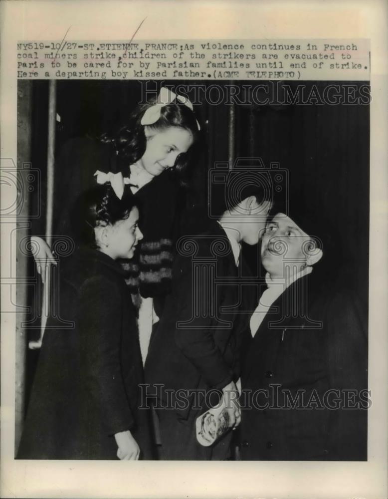 1948 Press Photo Children of French coal mine strikers, evcuated, St. Etienne - Historic Images