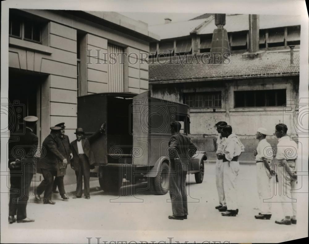 1937 Press Photo Jean Paul Stephani victim of gun fight in Paris Cafe, Paris - Historic Images