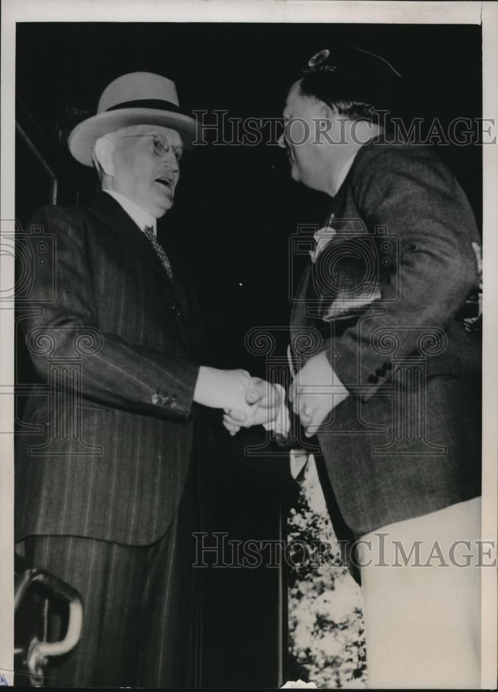 1939 Press Photo General John J. Pershing Recieves Best Wishes from Steve Tormey - Historic Images