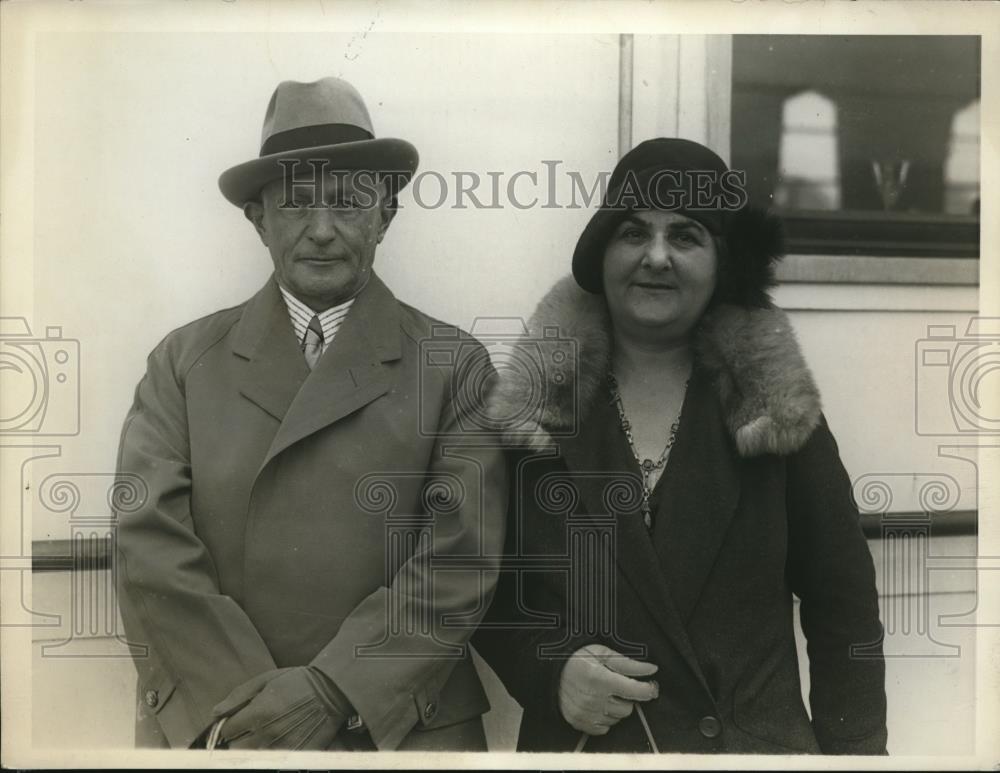 1929 Press Photo A.F. Stone, President F.W. Grant Chain Stores &amp; Wife - Historic Images