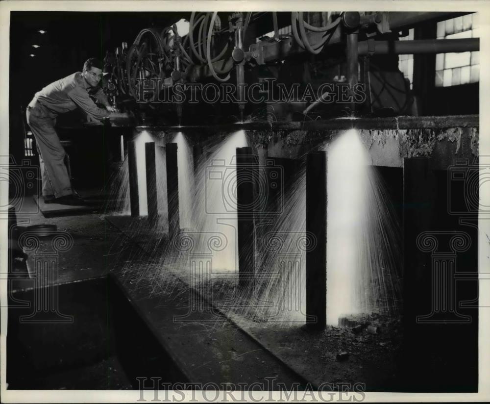 1958 Press Photo Westinghouse Electric Corporation&#39;s East Pittsburgh Plant - Historic Images