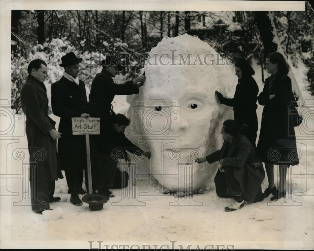 1940 Press Photo Snow Sculpture Combination of Washington, Jefferson &amp; Lincoln - Historic Images