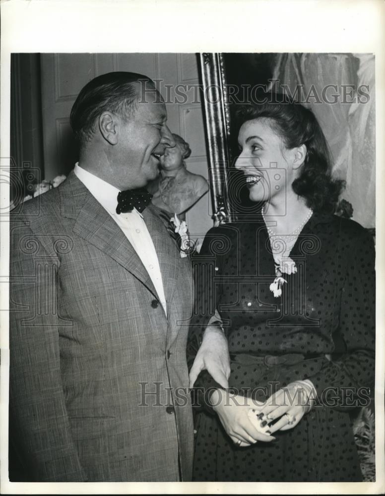 1941 Press Photo Wash DC Robert Rice Reynolds &amp; bride nee Evalyn McLean - Historic Images