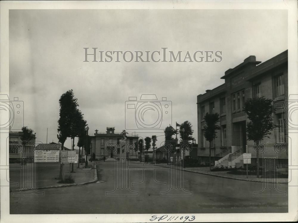 1929 Press Photo Entrance to Le Bourget air field in France - Historic Images