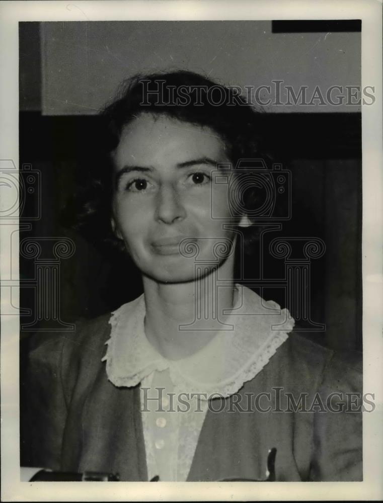 1939 Press Photo Agnes M. Thompson, Canadian National Typing Team - Historic Images