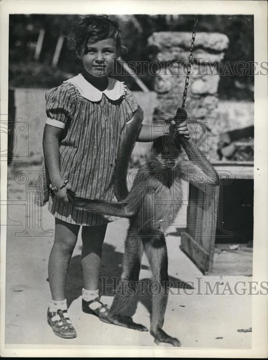 1935 Press Photo Carol Kay Rowley and Pet Monkey Named Chatters in Miami Beach - Historic Images