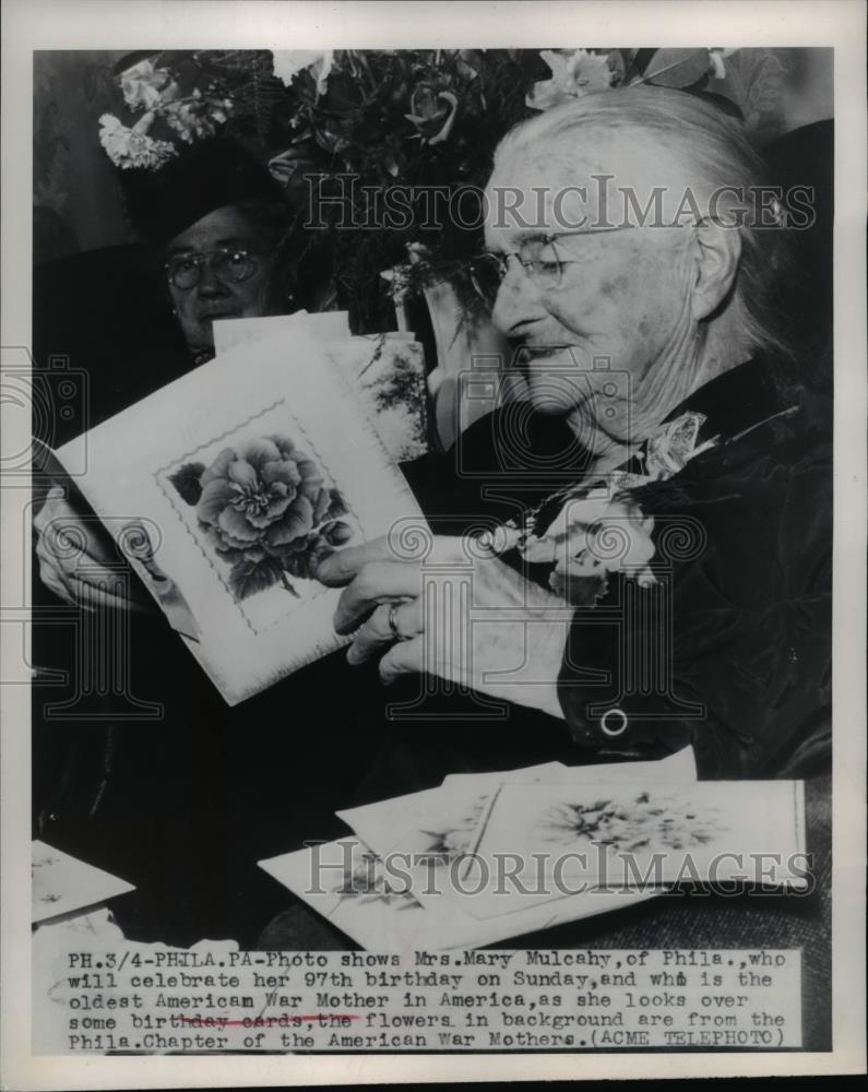 1949 Press Photo Mrs Mary Mulcahy on her 97th Birthday in Phildadelphia - Historic Images