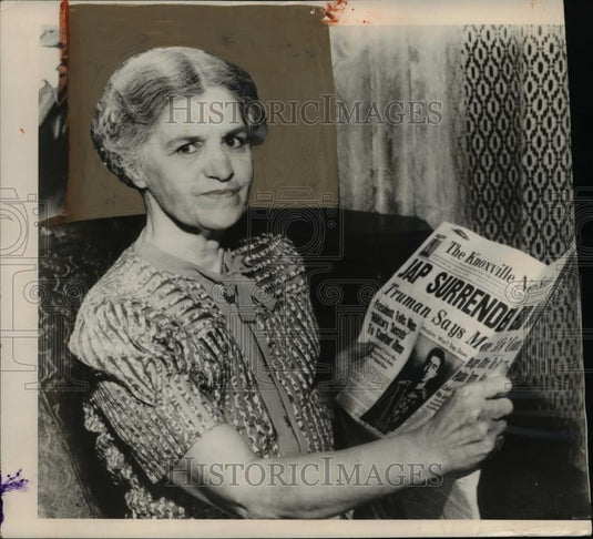 1948 Press Photo of Miss Clara Reynolds was in a coma for 12 years wakes up. - Historic Images
