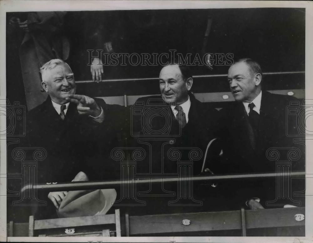 1935 Press Photo Vice Pres Garner,Sen Joseph T Robinson & Sen Charles McNary, WA - Historic Images