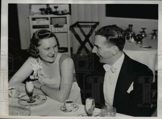 1938 Press Photo Ms Marjorie Nye & Inghan Mack attended Annual Dinner Dance, WA - Historic Images
