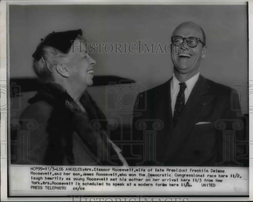 1954 Press Photo Eleanor Roosevelt, and son James arrival in Los Angeles - Historic Images