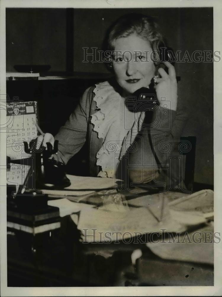 1931 Press Photo of Miss Dorothy Werner a traffic manager for American Airways. - Historic Images