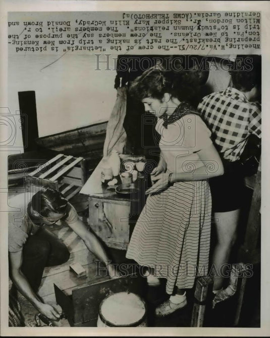 1951 Press Photo Wheeling W. Va. Crew of Lethargia preparing breakfast. - Historic Images