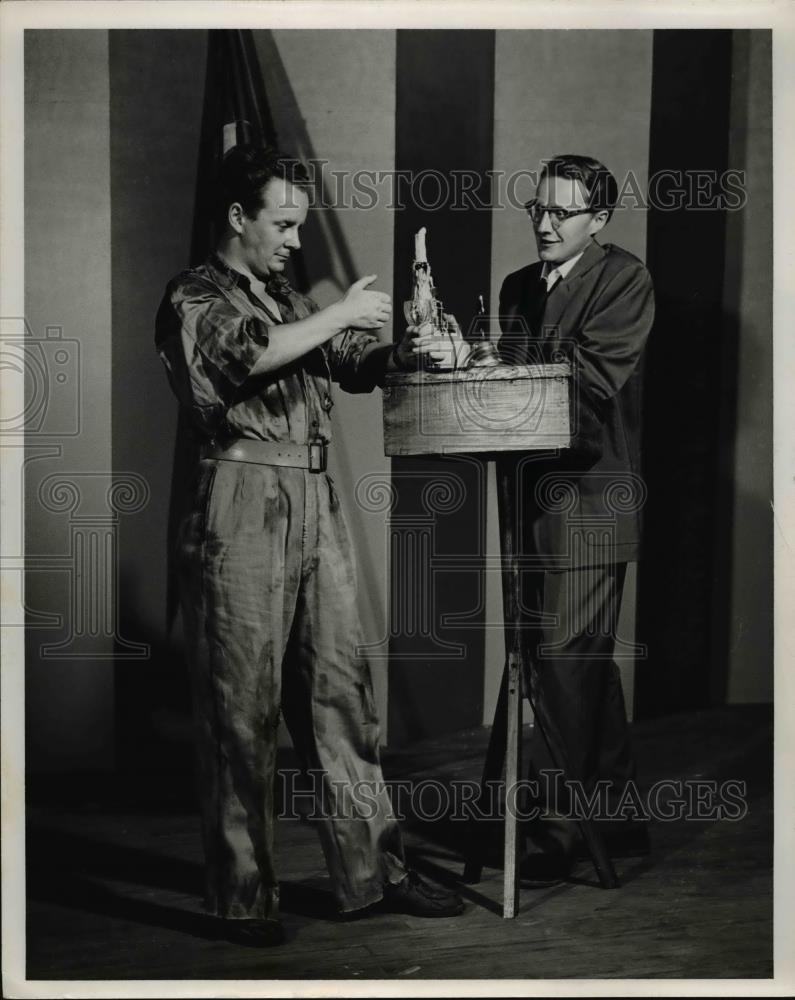 1955 Press Photo Douglas Rain, Soldiers Tale, William Neediss Stratford, Ontario - Historic Images