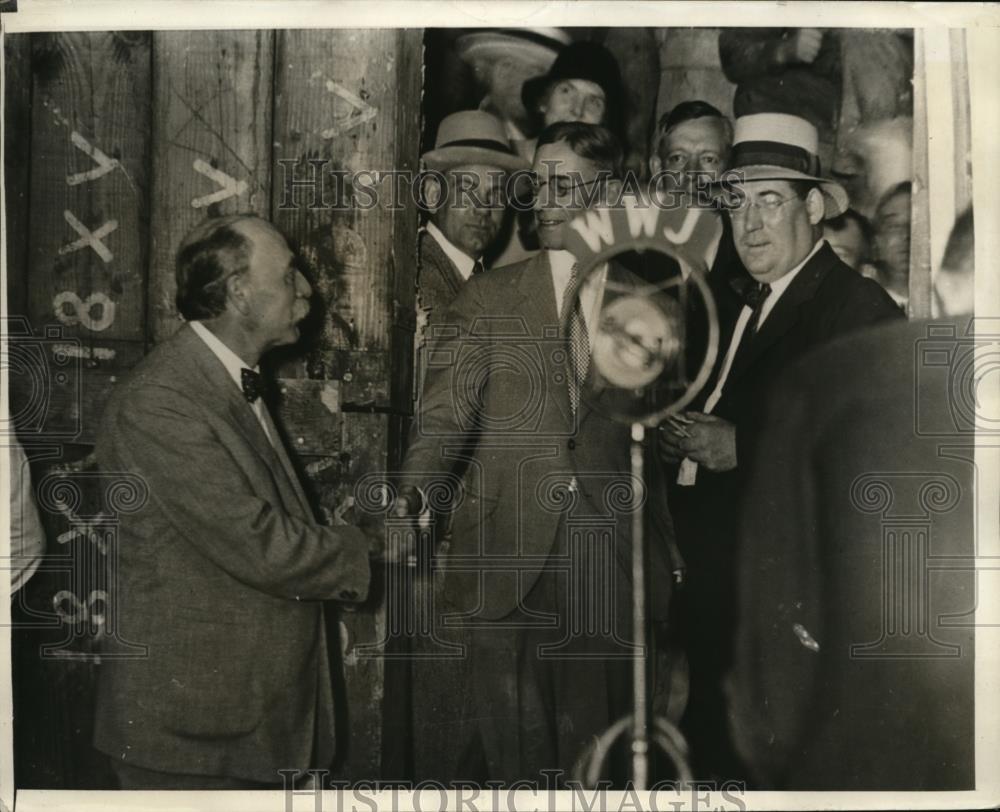 1930 Press Photo Councilman John Naral & Mayor Cecil Jackson of Windsor - Historic Images