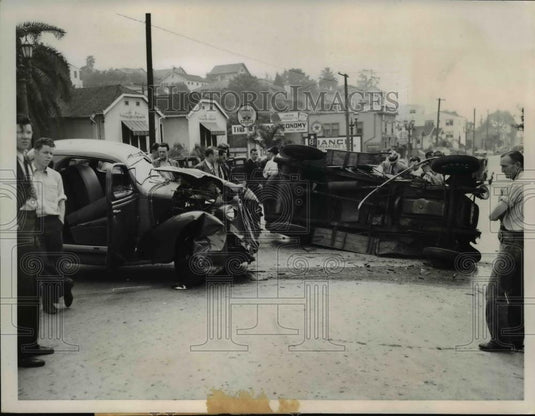 1937 Press Photo Los Angeles car wreck, one from Wisconsin & one from Illinois - Historic Images