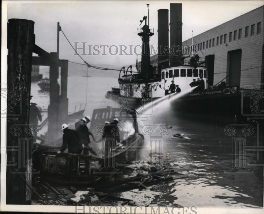 1943 Press Photo Explosion, Fire on San Francisco Waterfront - nee48192 - Historic Images