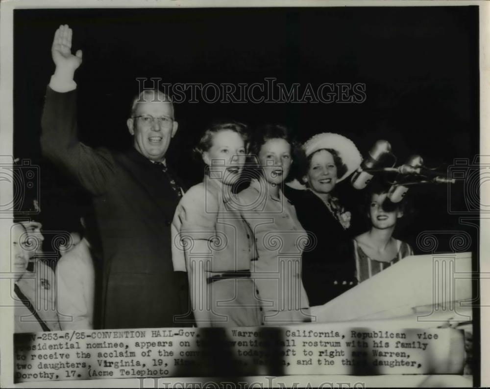 1938 Press Photo California Governor Earl Warren & Family at Convention - Historic Images