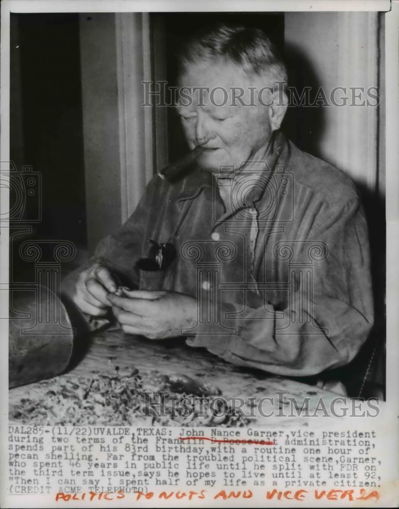 1952 Press Photo John Nance, Uvalde Texas, In Office With Franklin D Roosevelt. - Historic Images