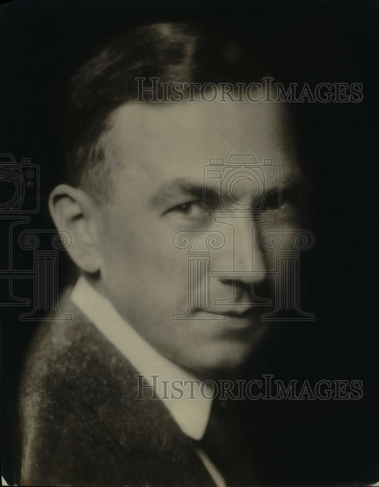 1921 Press Photo Hugh Wiley will write story for new Marshall Neilan production. - Historic Images