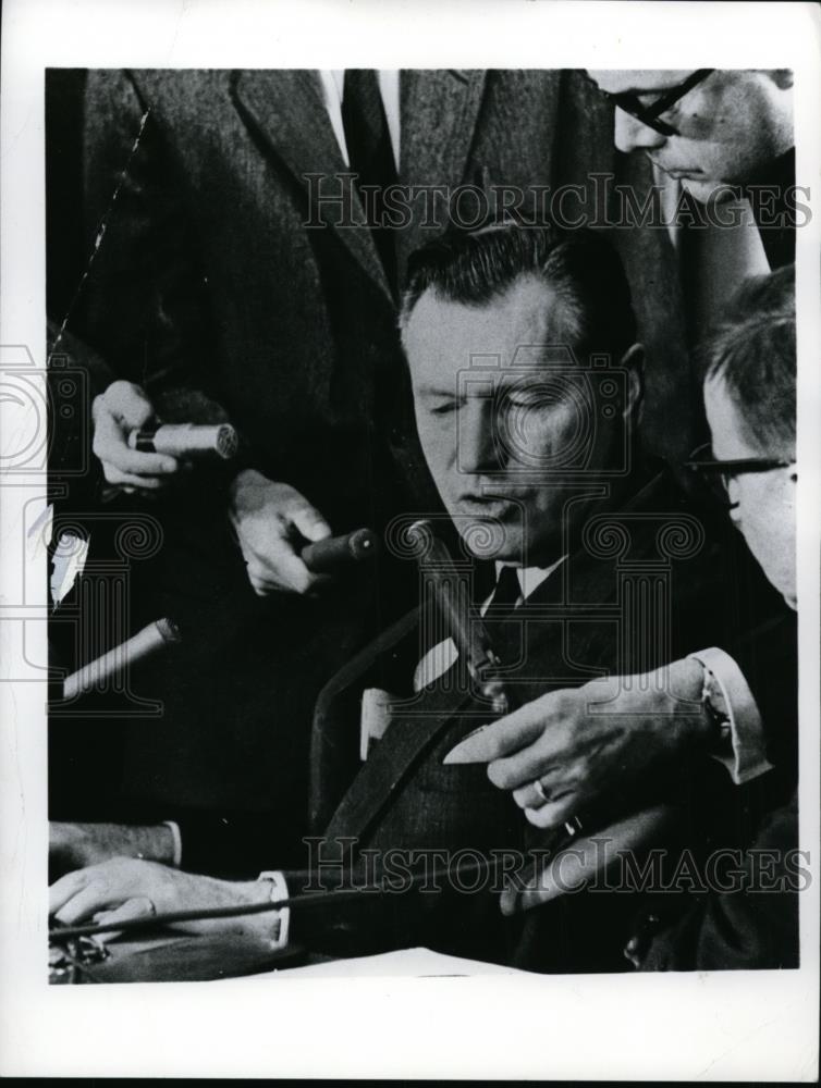 1963 Press Photo Gov Rockefeller of New York - nee49230 - Historic Images