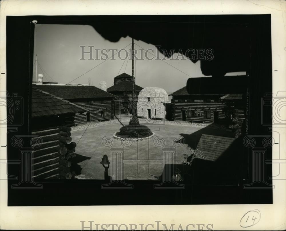 Press Photo The Center Of Progress, Buildings Tied Together - nee47626 - Historic Images