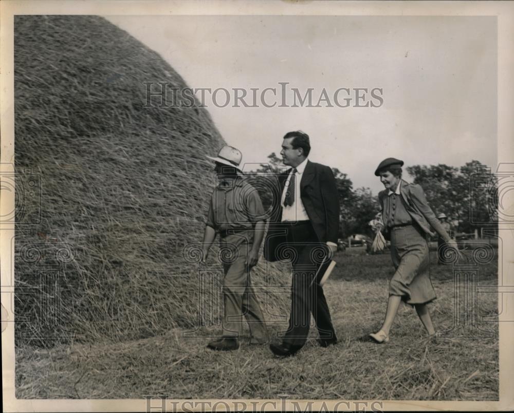 1940 Press Photo Wendell Willkie, Louis Berkmeier, and Mary Sleeth in IN - Historic Images