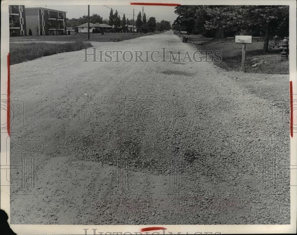 Press Photo Hadcock Road in Brunswick - Historic Images