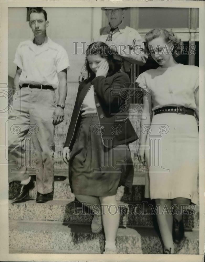 1947 Press Photo Mrs. Lewis F. Kramer, Mrs. Paula Kahler Eubanks, Mrs. Margaret - Historic Images