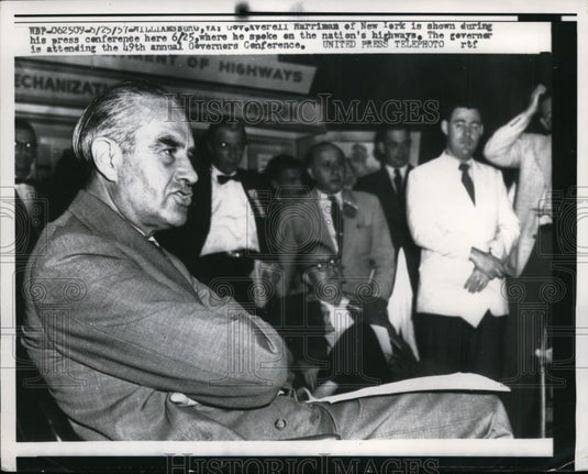 1957 Press Photo New York Governor W. Averell Harriman During Press Conference - Historic Images