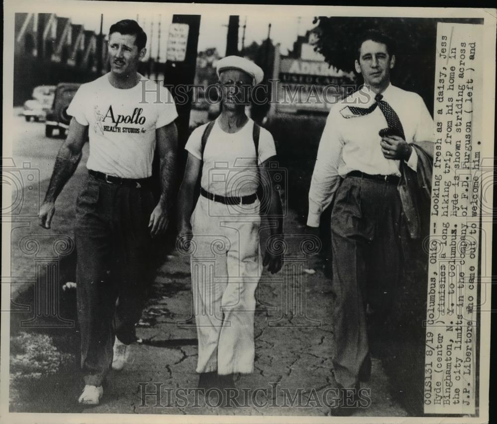 1947 Press Photo Columbus Ohio, Jess Hyde hiked from Binghamton NY - Historic Images