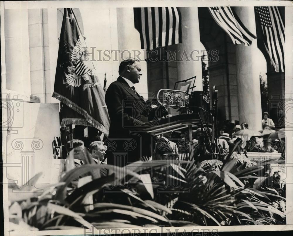 1929 Press Photo President Hoover Delivers Memorial Address At Arlington. - Historic Images