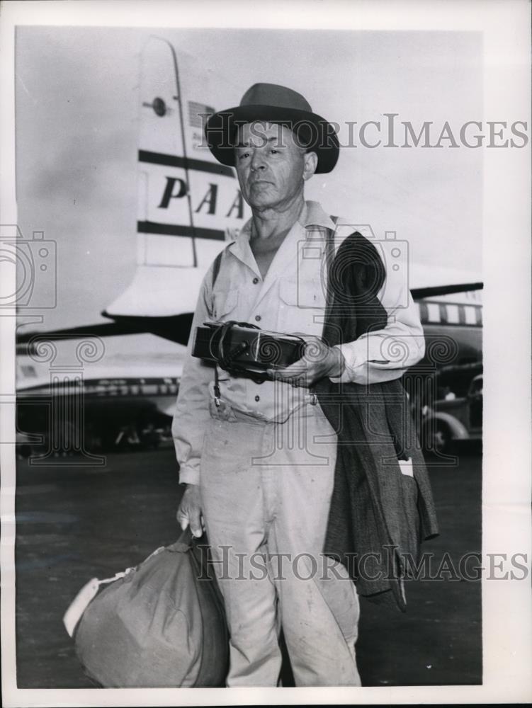 1955 Press Photo Loja Ecuador, Island of Immunity, heart disease relieved - Historic Images