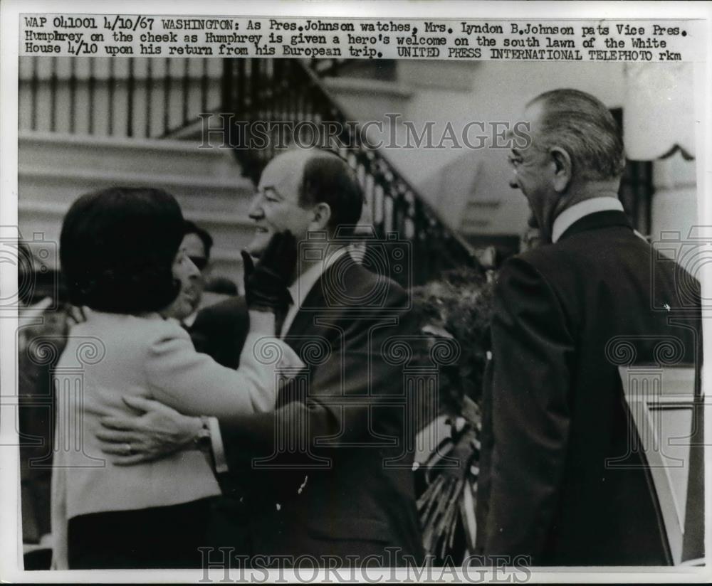 1967 Press Photo President Johnson &amp; Vice President Hubert H Humphrey - Historic Images