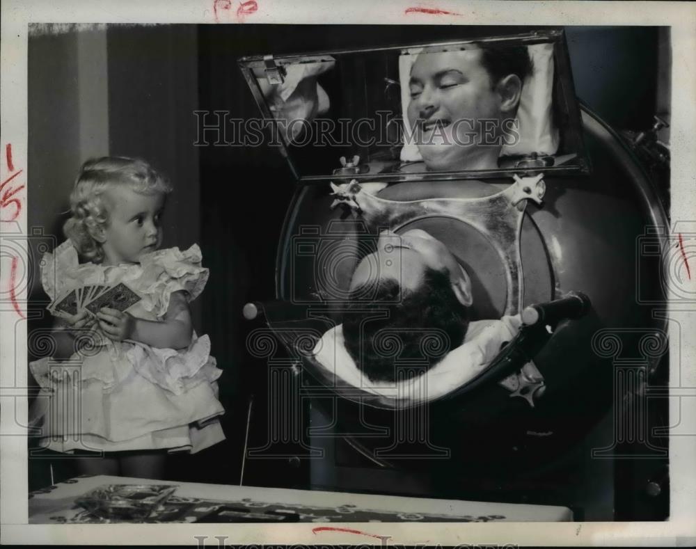 1948 Press Photo Fred Snite Jr, infantile Paralysis in Iron Lung at Mayfair Club - Historic Images